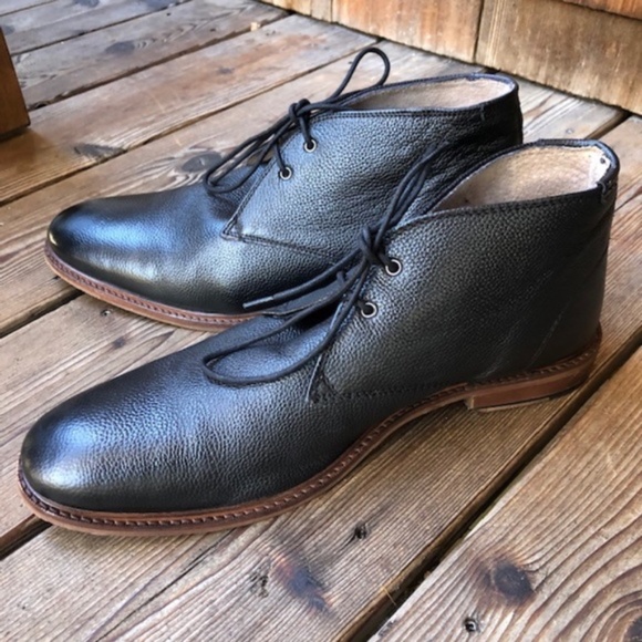 Banana Republic Mens Black lLather Chukka S-10.5 main image 5